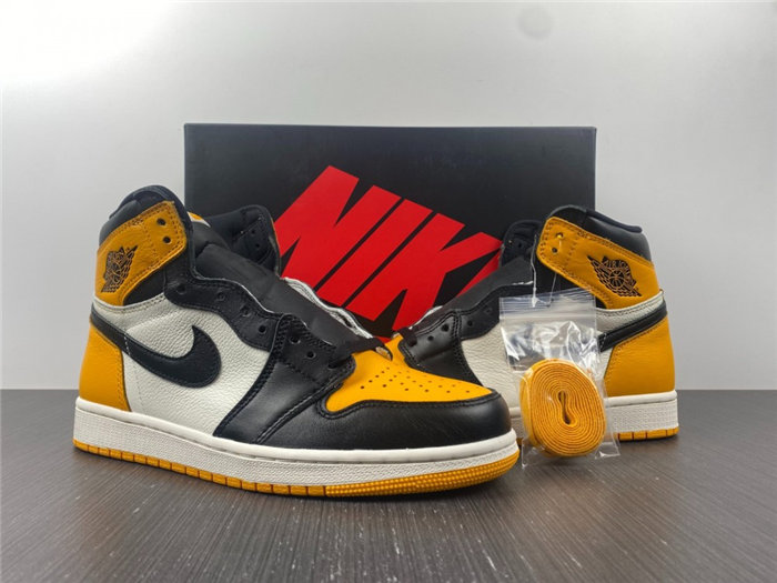 Jordan 1 Retro High OG Taxi   555088-711