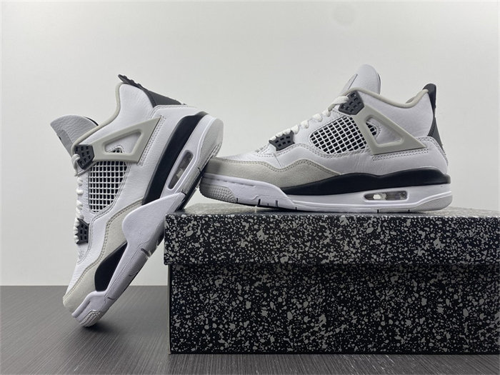 Jordan 4 Retro Military Black DH6927-111