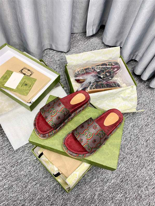 Gocci Slipper
