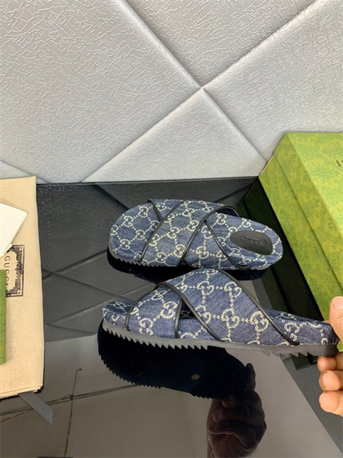 Gocci Slipper