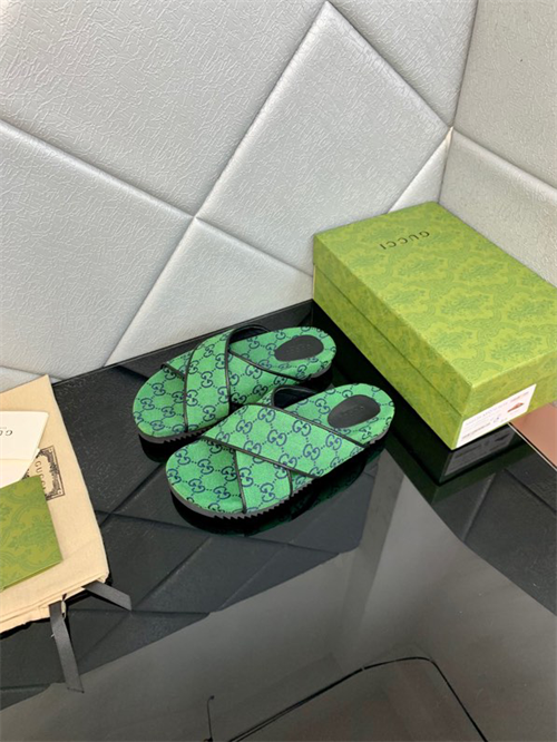 Gocci Slipper