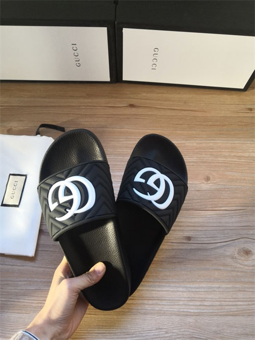 Gocci Slipper