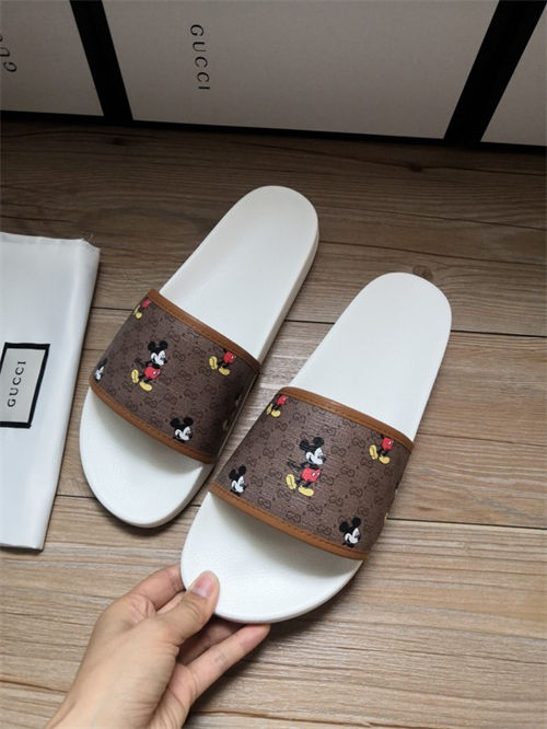 Gocci Slipper
