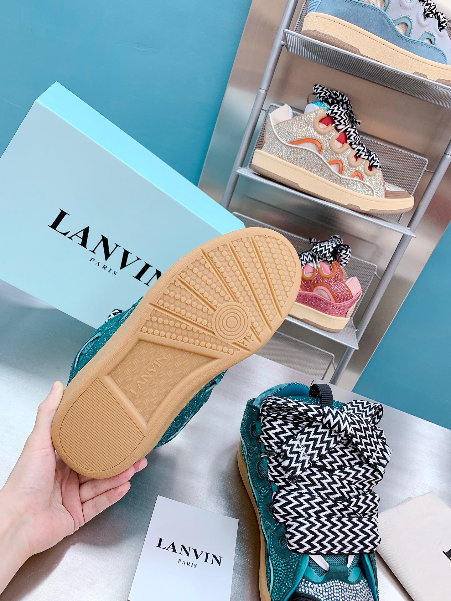 Lanvon Curb Sneaker 25
