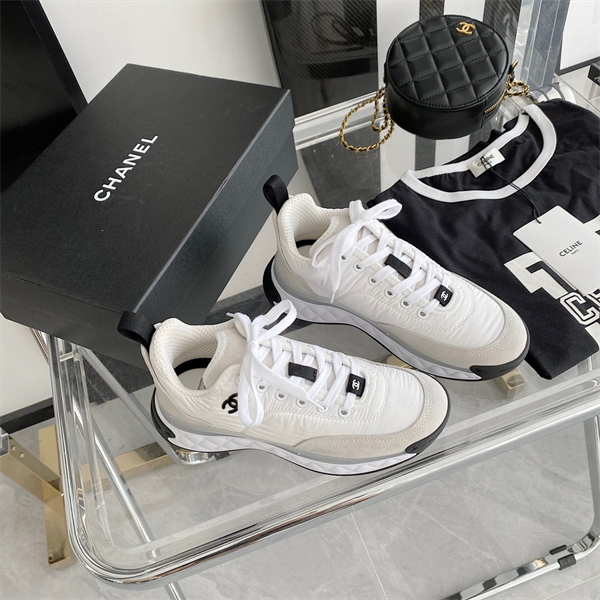 Chanal Sneakers