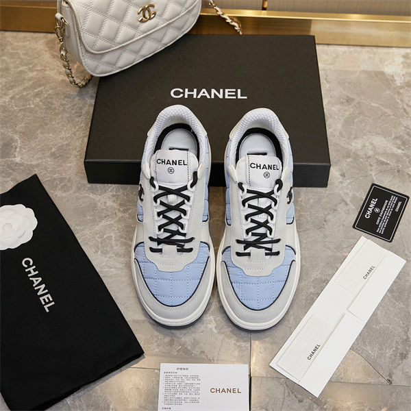 Chanal Sneakers