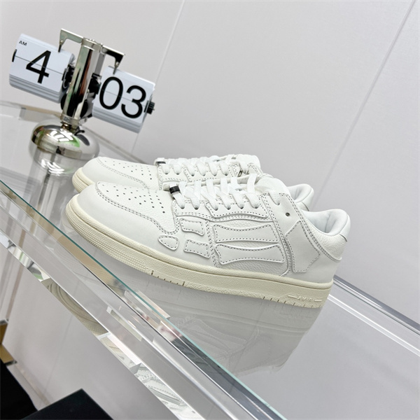AMIR1 SNEAKERS