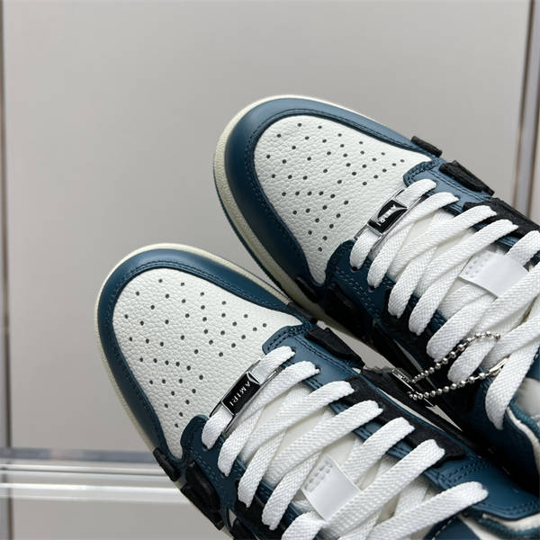 AMIR1 SNEAKERS