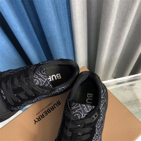bvrberry MJ004200