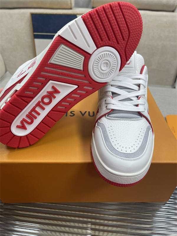 LV062