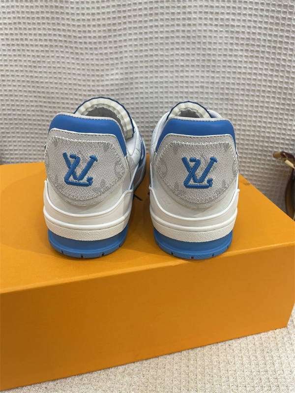 LV066
