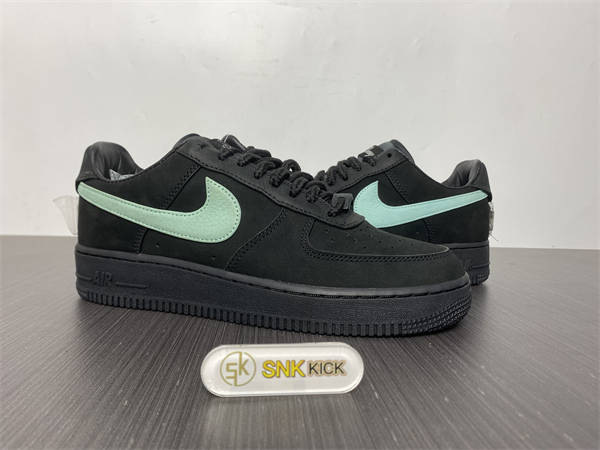Nike Air Force 1 Low Tiffany & Co. 1837 DZ1382-001