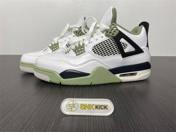 Jordan 4 Retro Seafoam AQ9129-103