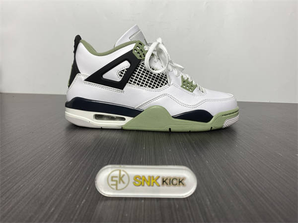 Jordan 4 Retro Seafoam AQ9129-103