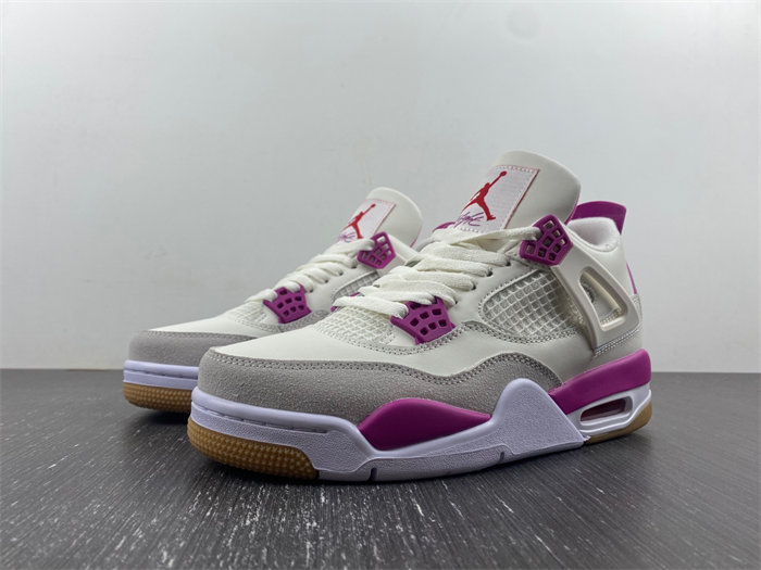 Nike SB x Air Jordan 4 DR5415-105