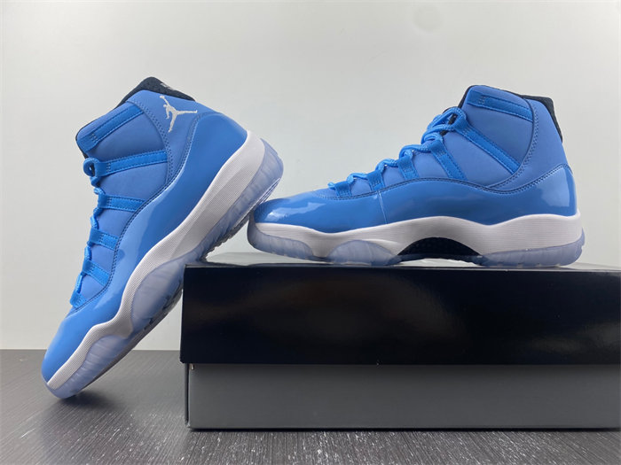 Jordan Ultimate Gift of Flight  717602-900