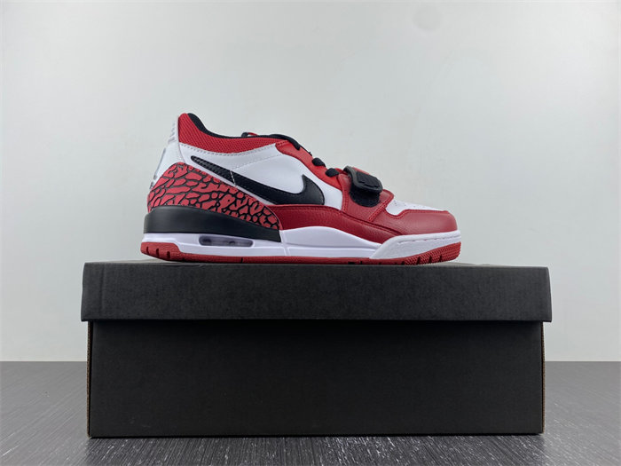 Jordan Legacy 312 Low Chicago Red. CD7069-116.