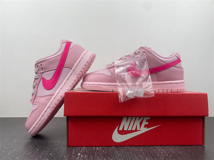 Nike Dunk Low Triple Pink DH9765-600