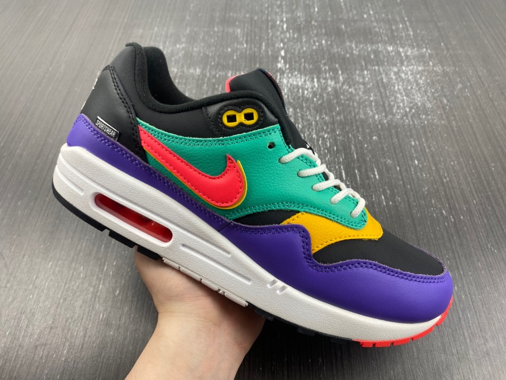 Nike Air Max 1Windbreaker  AO1021-023