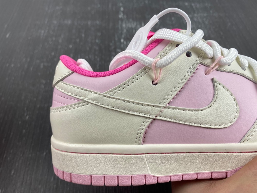 Nike Dunk Low DH9765-200
