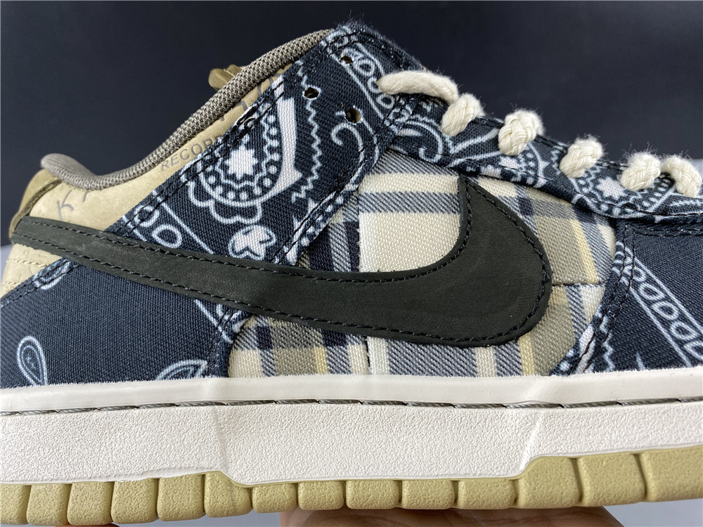 Nike SB Dunk LowTravis Scott (Regular Box) CT5053-001
