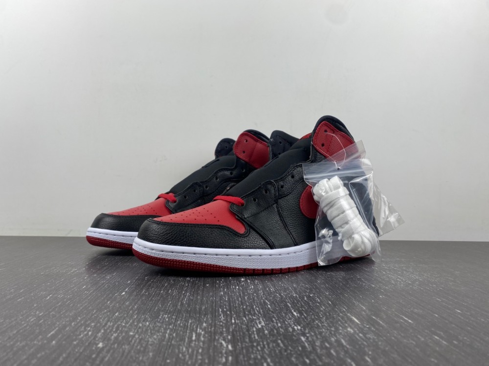 Jordan 1 Retro Banned  432001-001
