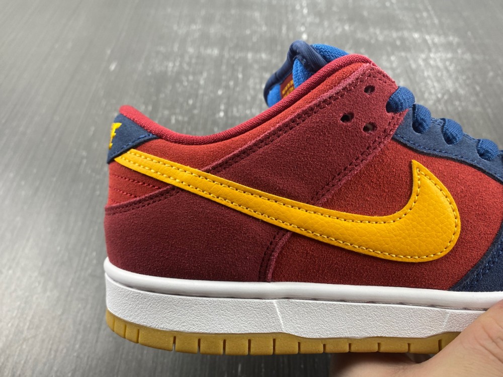Nike SB Dunk Low Barcelona  DJ0606-400
