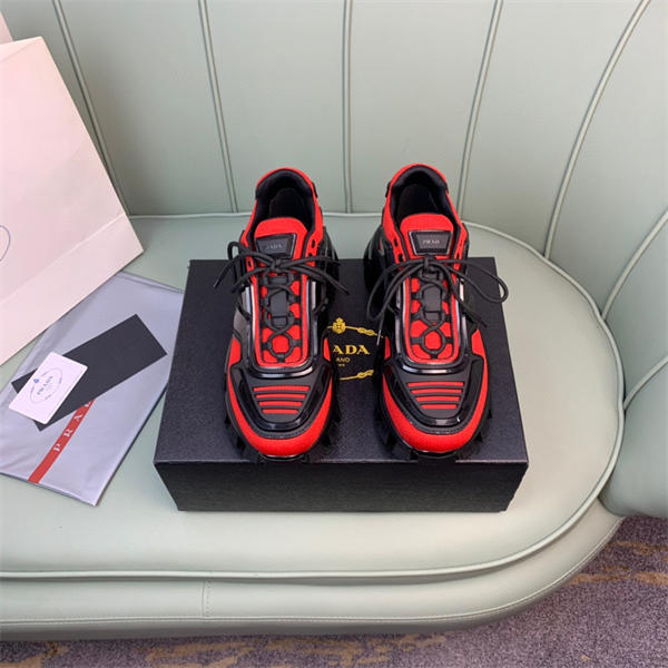 Prada 001