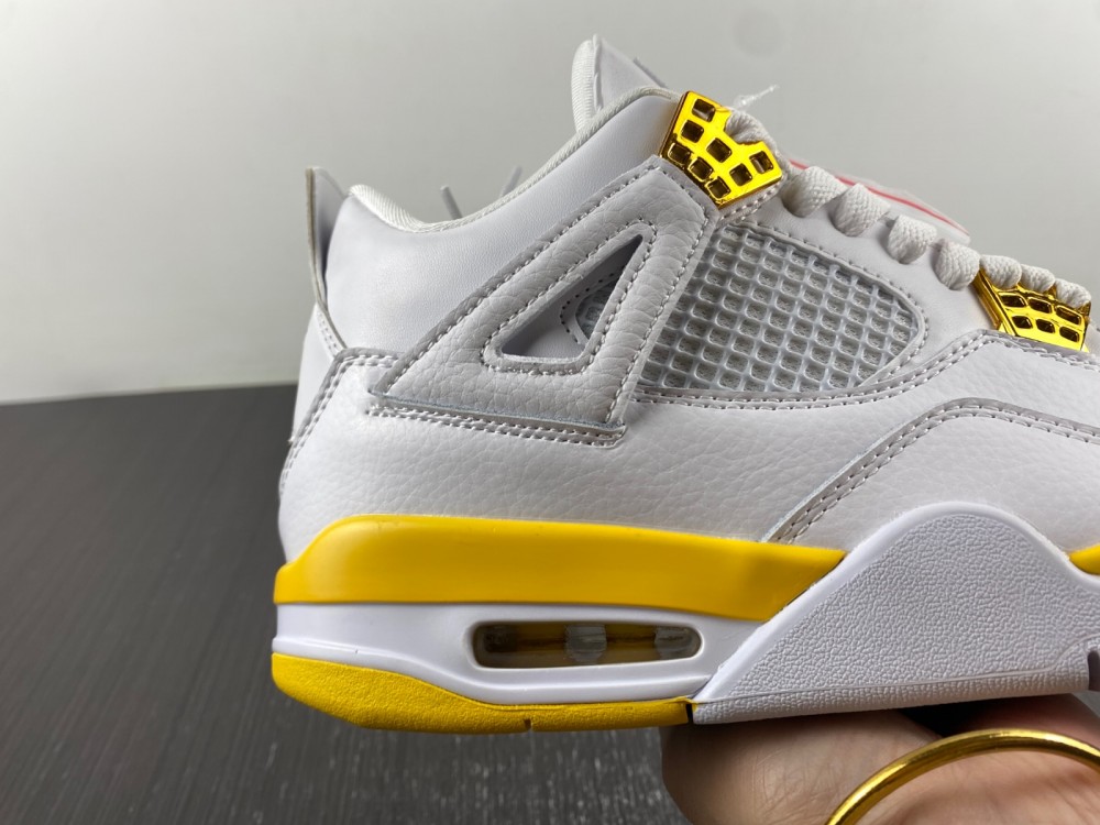 Air Jordan 4 WMNS “Vivid Sulfur”AQ9129-101