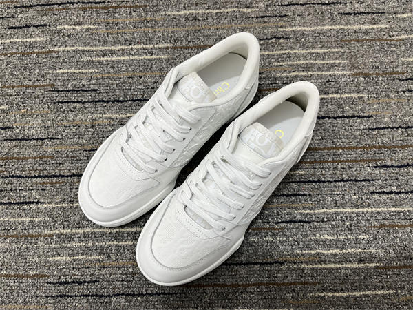 Dior Sneaker 013
