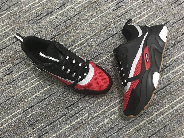 Dior B22