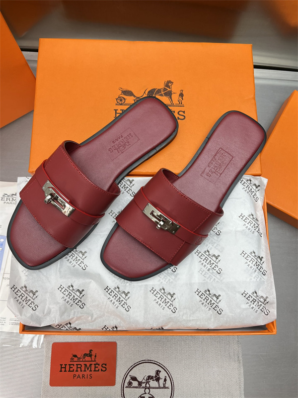 H Slipper