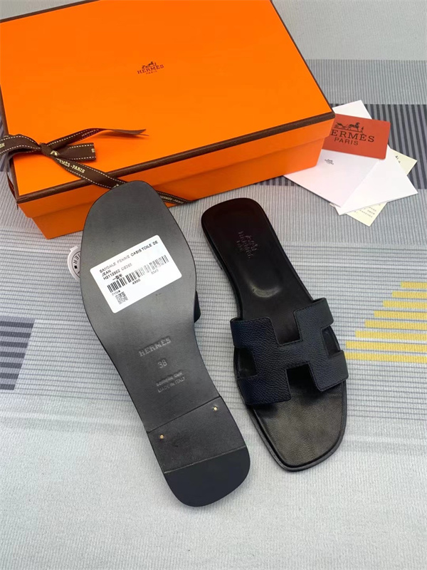 H Slipper