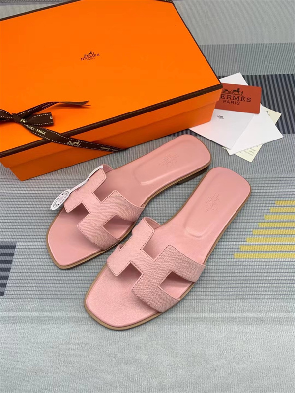 H Slipper