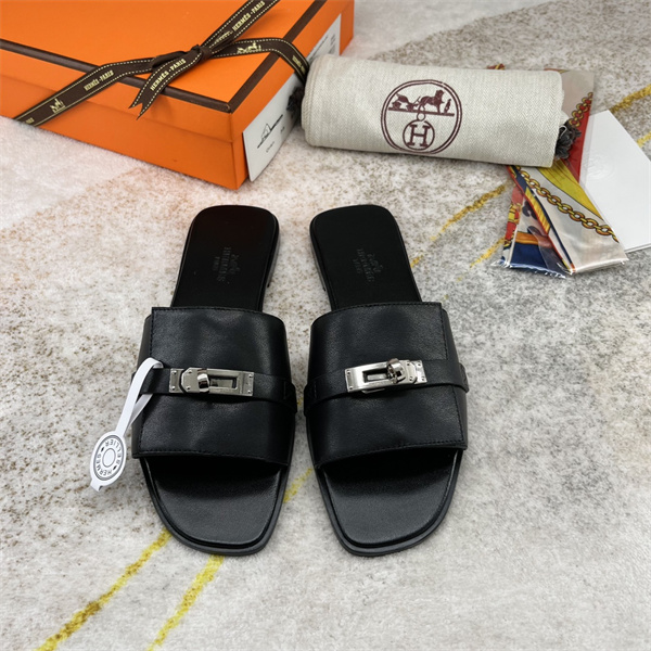 H Slipper