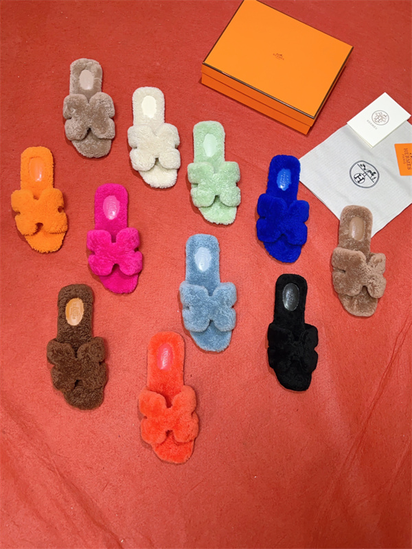 H Slipper