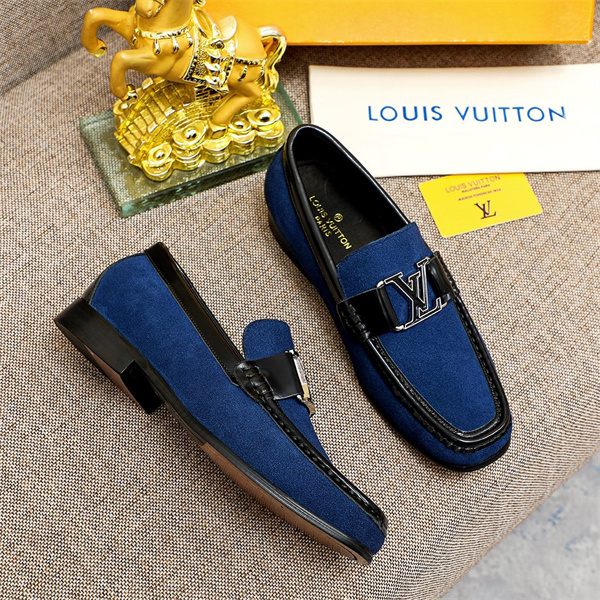 Lv Loafer 011