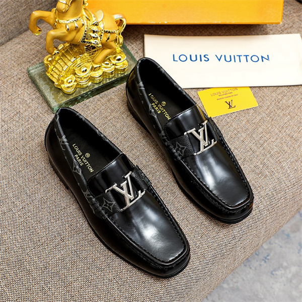Lv Loafer 018