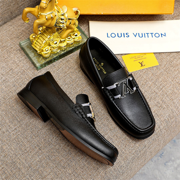 Lv Loafer 026