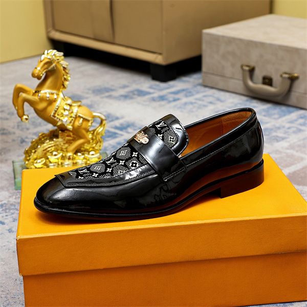 Lv Loafer 036