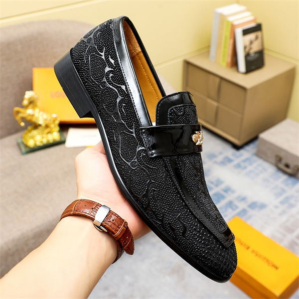 Lv Loafer 037