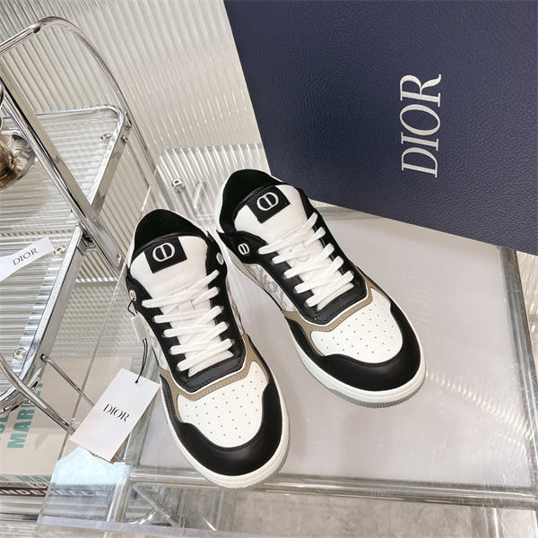 Dr B27 Sneaker