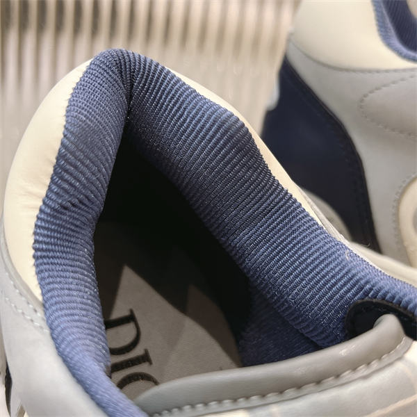 Dr B57 Sneaker