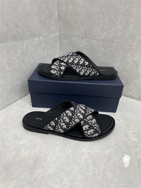Dr Slipper