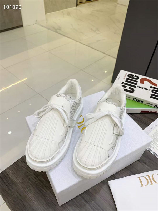 Dr Sneaker