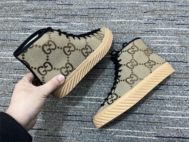 Gucci High Top Sneaker 24
