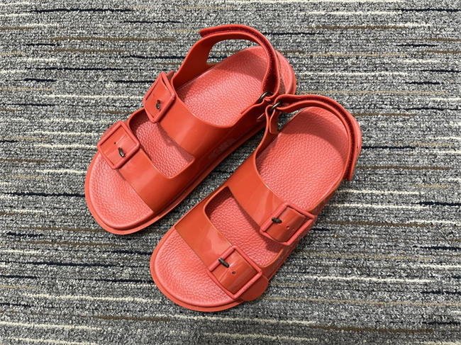 Gucci Sandals 2