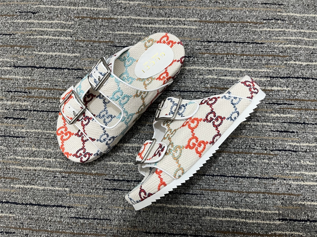 Gucci Slide 23
