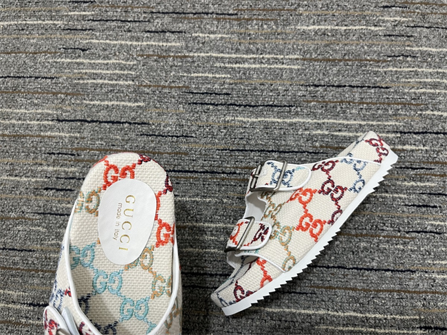 Gucci Slide 23