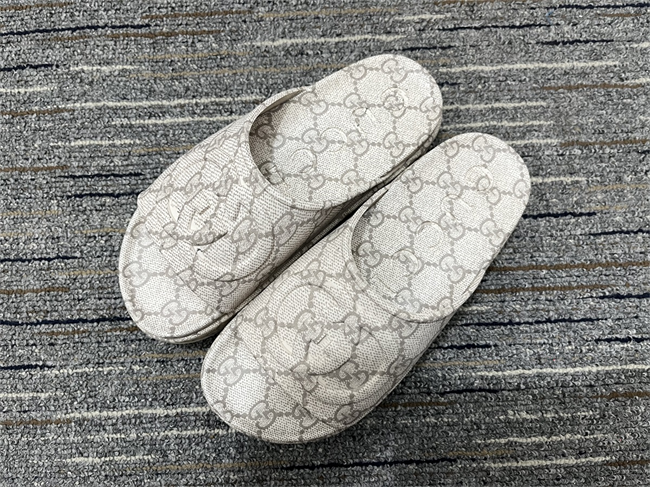 Gucci Slide 29